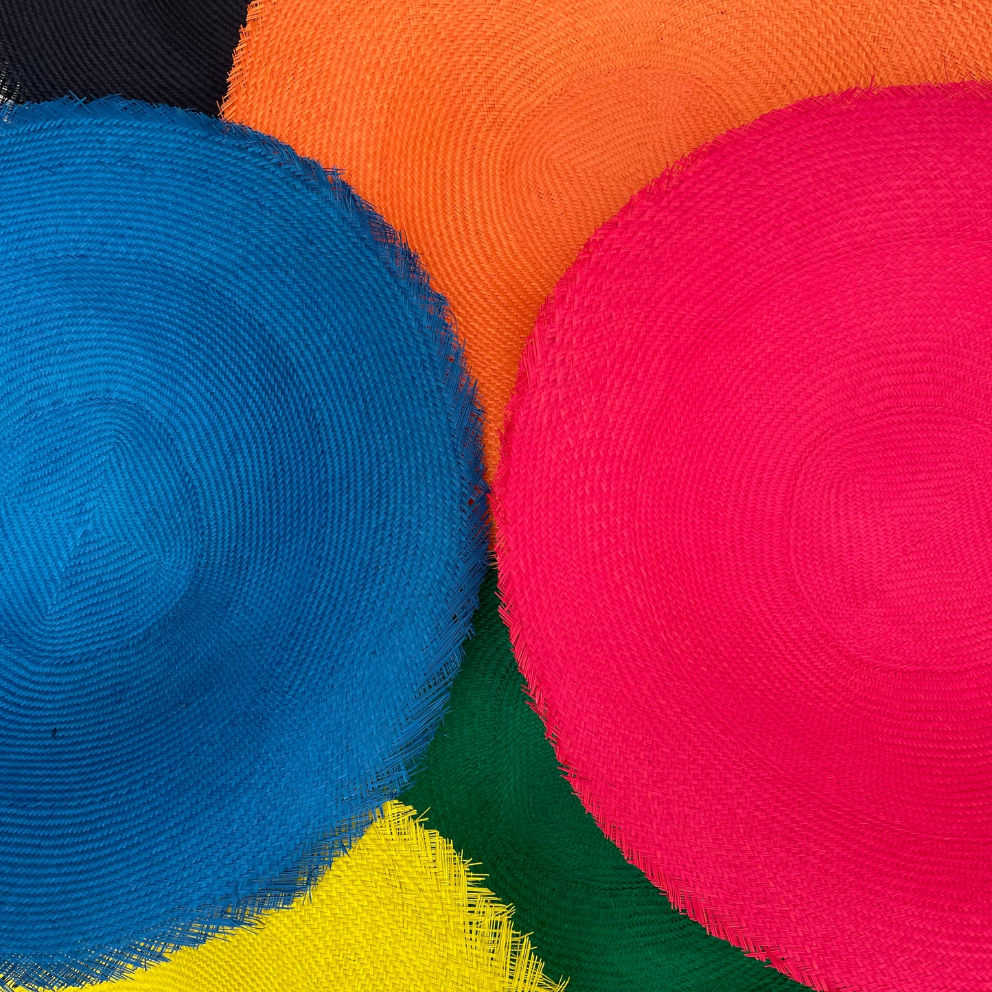 large plain 23" buntal mats combo