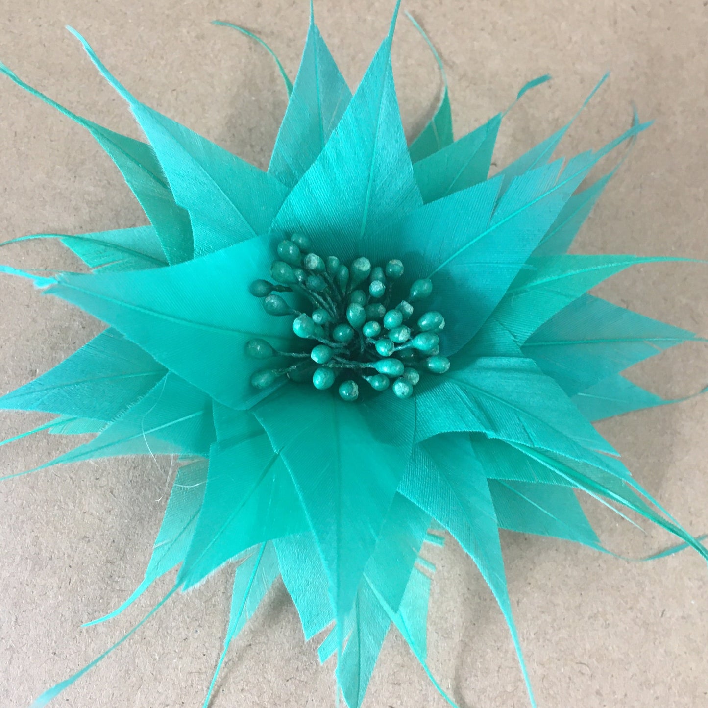 Spikey Feather Flower Minature (EF1099) jade