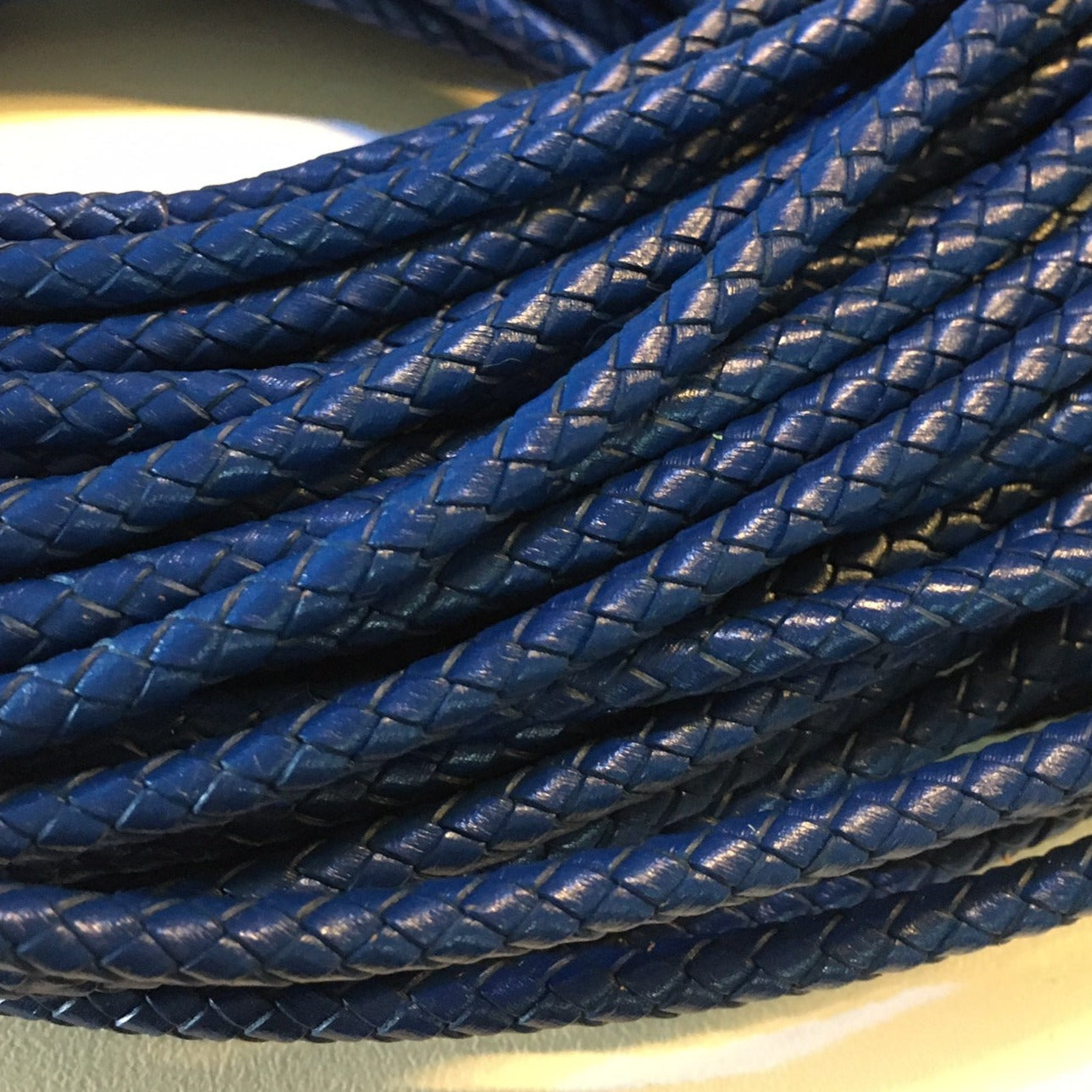navy Braided leather cord round