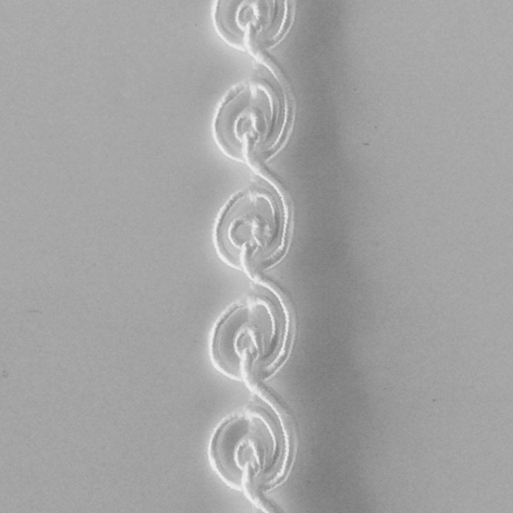Braid Shells (5mm) - white