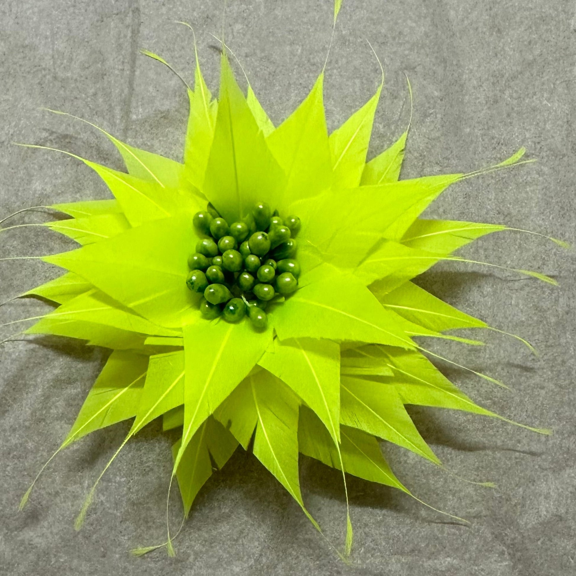 Spikey Feather Flower Minature (EF1099) neon