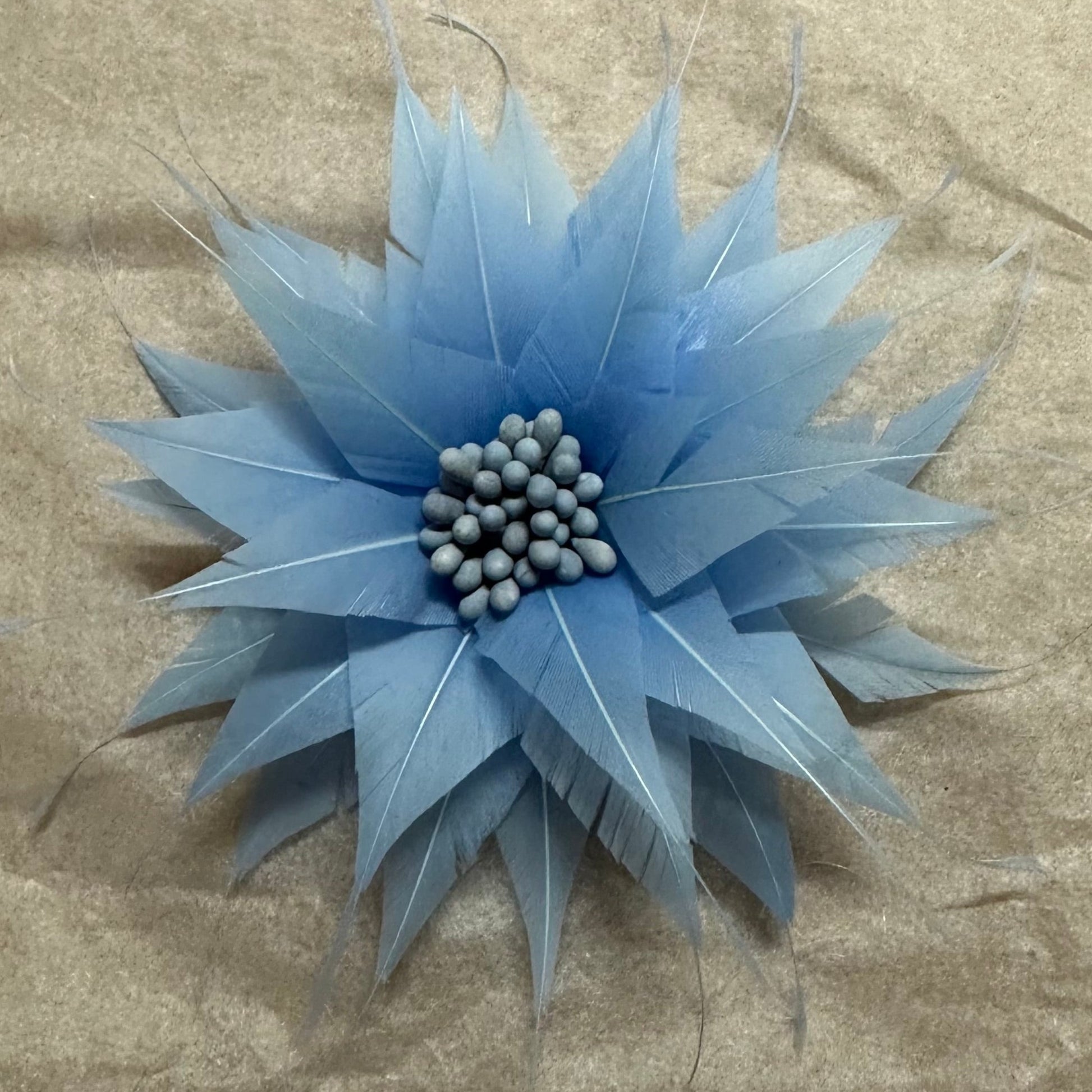 Spikey Feather Flower Minature (EF1099) cornflour blue