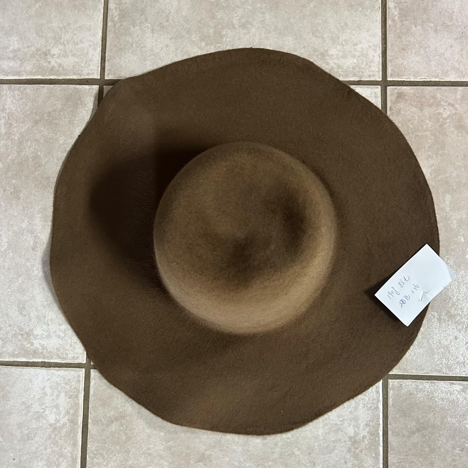grizzly wool felt capelines mocha