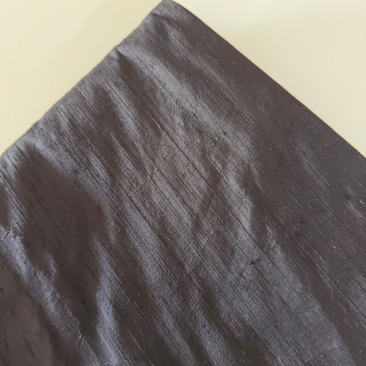 Silk Dupion black