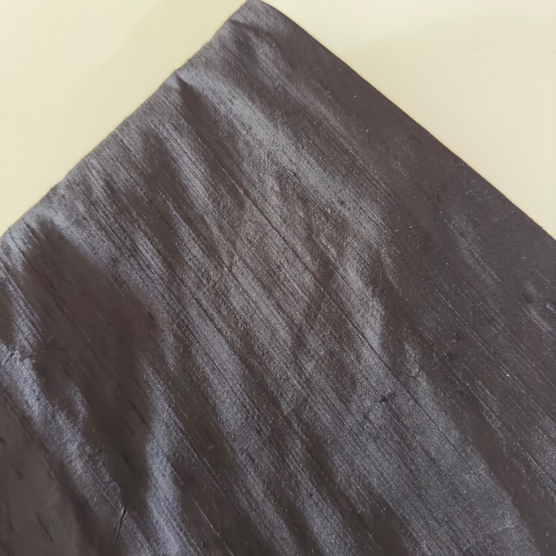 Silk Dupion black