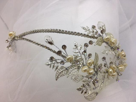 Meghan - AU - B Unique Millinery
