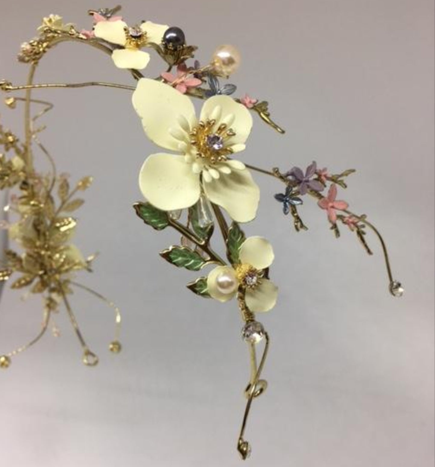 Samara - AU - B Unique Millinery
