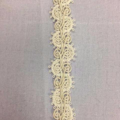 Braid Filgree - cream and spiral 
