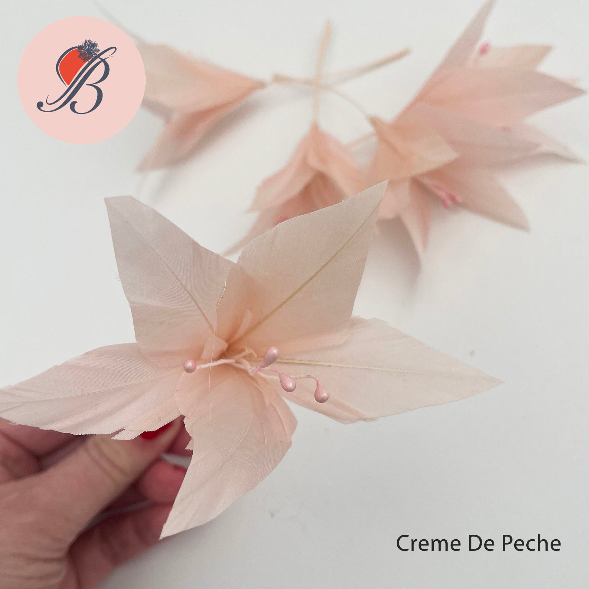 Small Goose Nagoire Feather Flower creme de peche