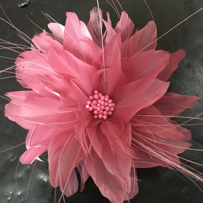 Feather Flower with Peacock Fringes (EF1097) dusty pink