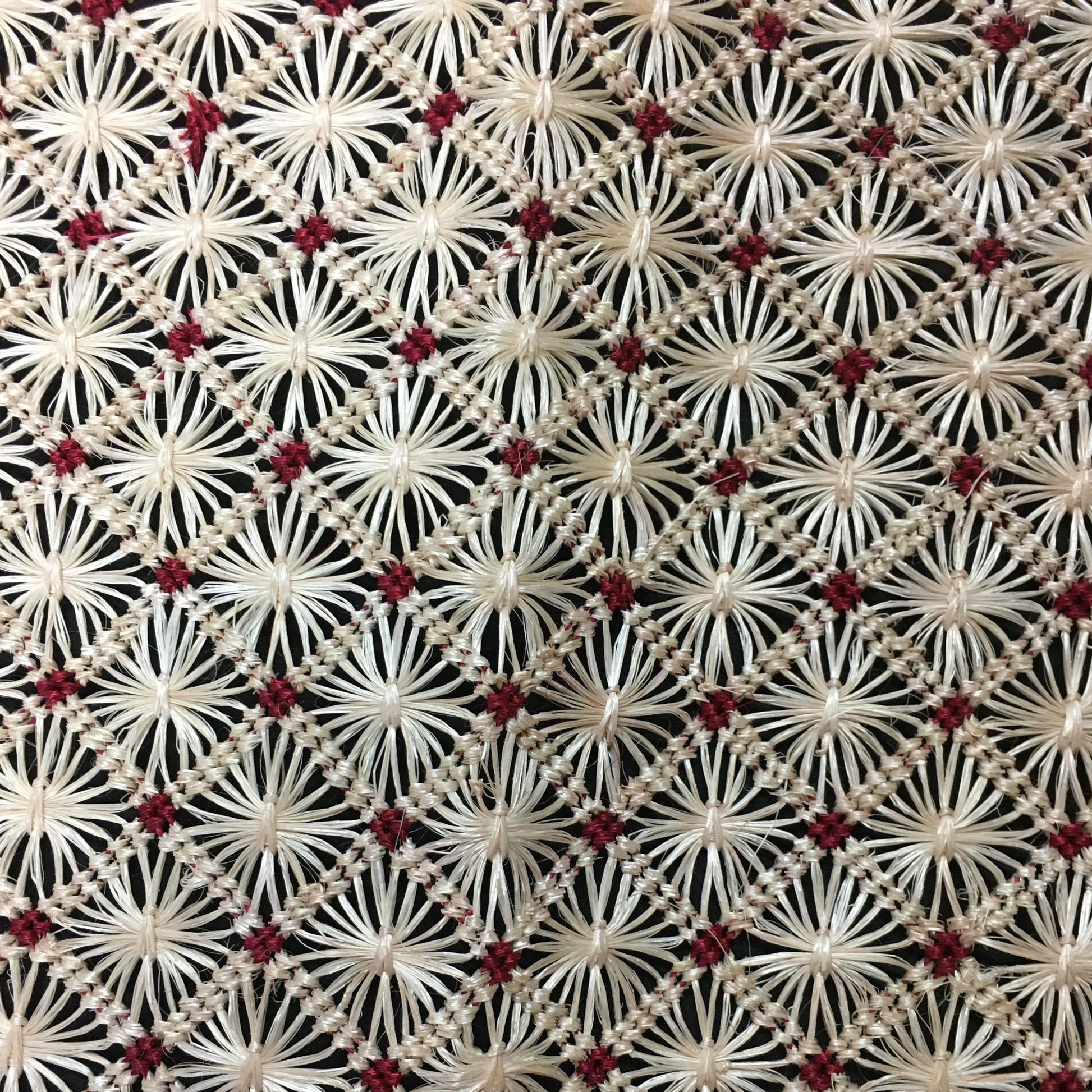 Abaca mat - design a - natural & red